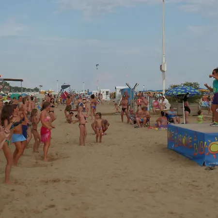 Fuer 7 Personen Ca 48 Qm In Bibione, Adriakueste Italien Und Umgebung